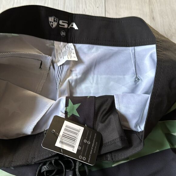 ALPHA DEFENSE GEAR BOARD SHORTS PATRIOT MILITARY CAMO Sz 38‎ NWT IN PACKAGING - Picture 6 of 6